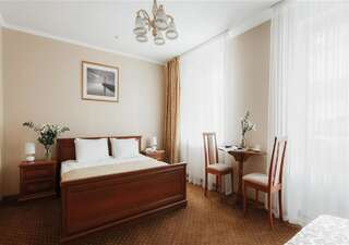 Отель Vele Rosse Hotel, business & leisure Одесса Стандартный трехместный номер-1